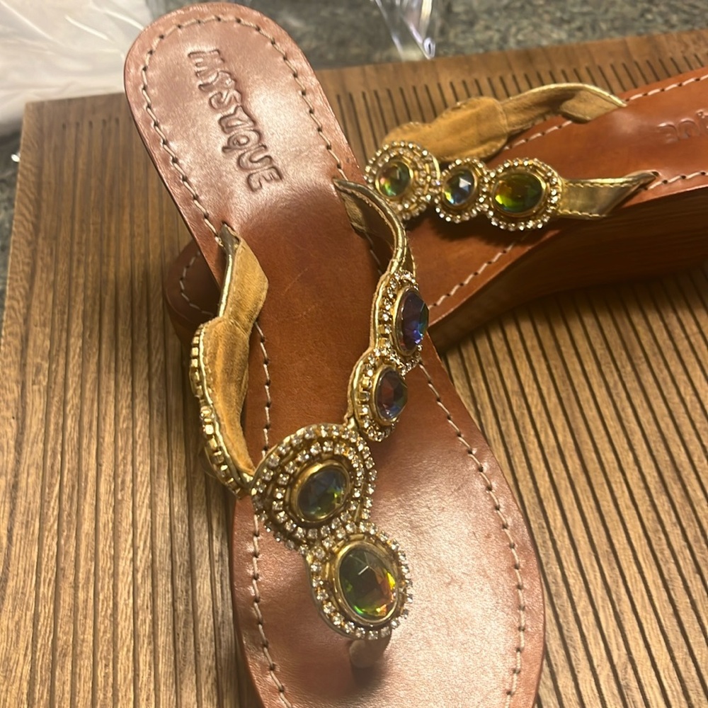 Size 8 Mystique wedge Sandals